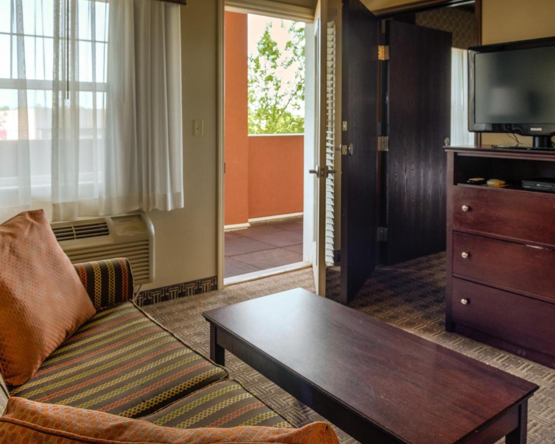 Mainstay Suites St Robert - Fort Leonard Wood Сент-Роберт Екстер'єр фото