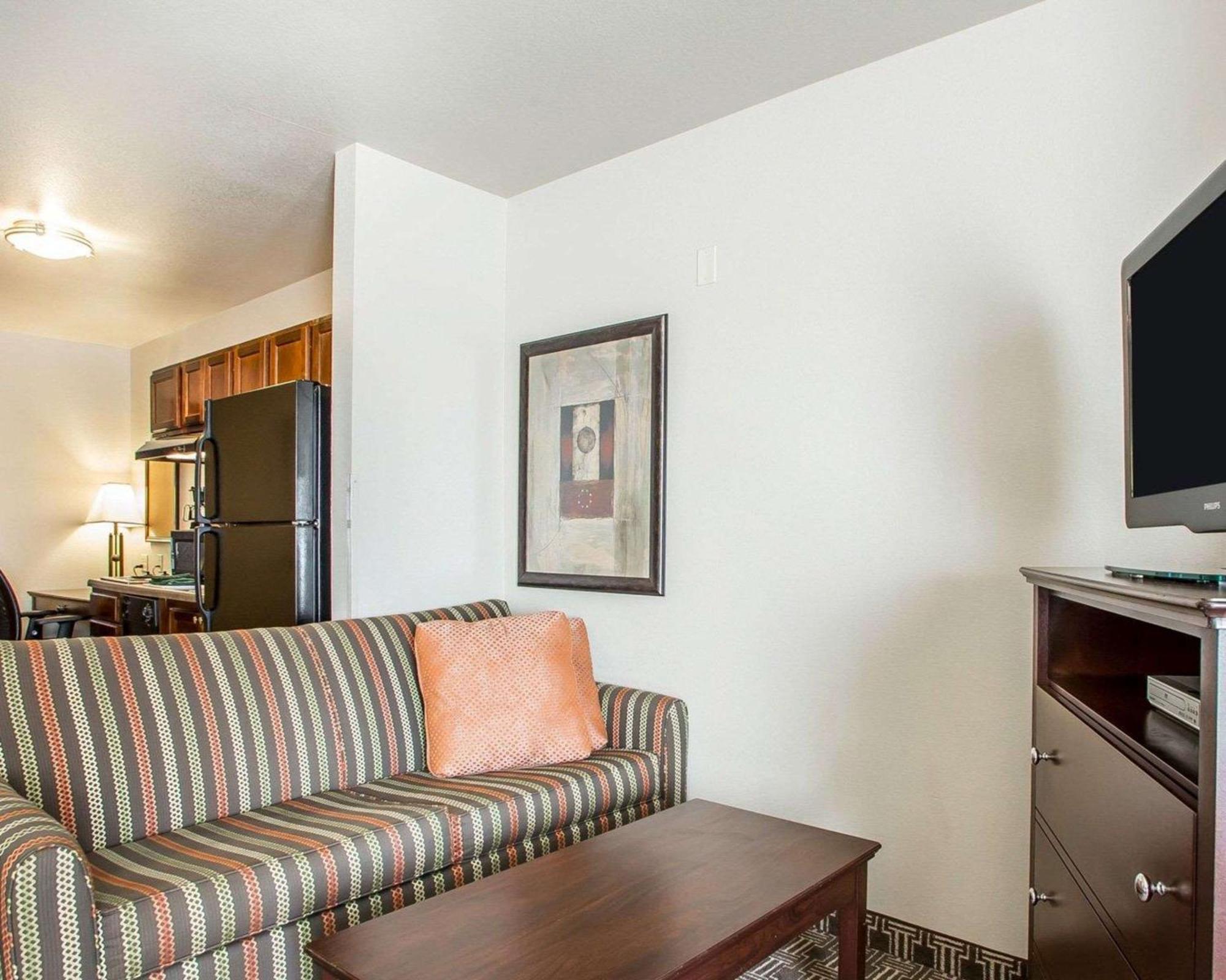 Mainstay Suites St Robert - Fort Leonard Wood Сент-Роберт Екстер'єр фото