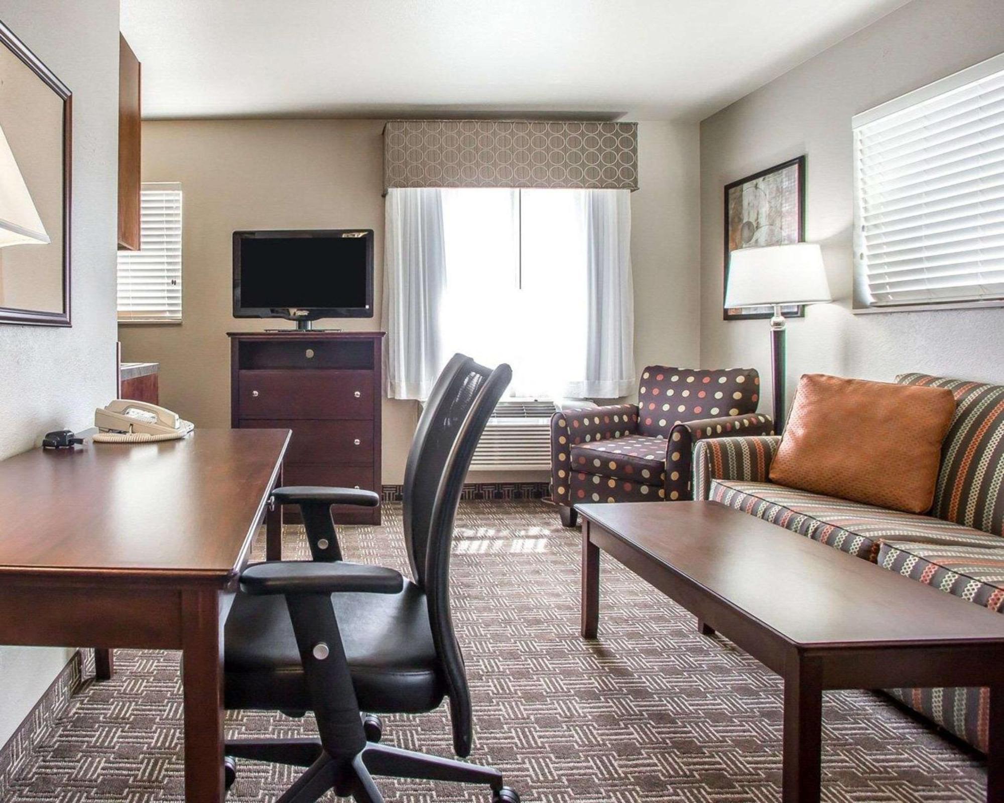 Mainstay Suites St Robert - Fort Leonard Wood Сент-Роберт Екстер'єр фото